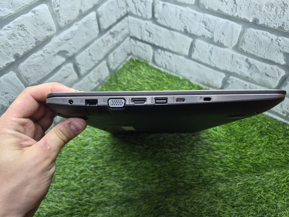 Магазин: Ноутбук Asus X556U Core i5-6198DU / 12GB RAM / 1TB HDD / GeForce 930MX 2GB / Full HD