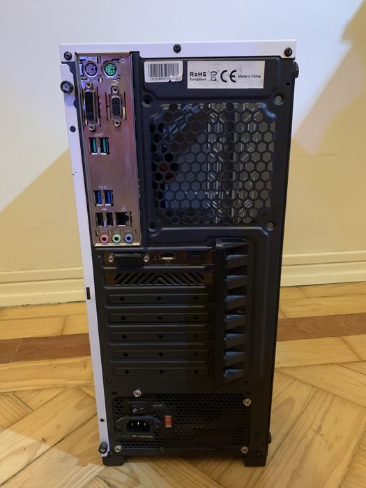 Pc Desktop i3 + GTX 1050