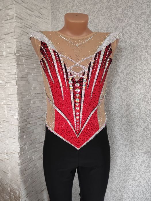 Пошив купальників для художньої , повітряної  гімнастики, акробатики