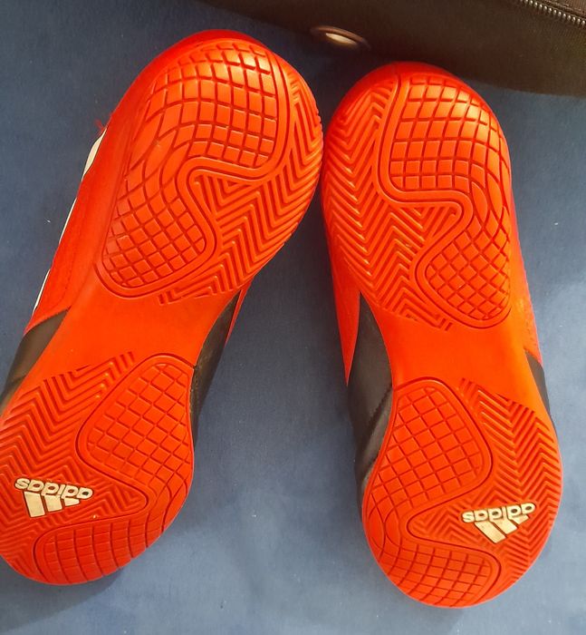 Кросівки Adidas ART BB5583 38 235мм бутси Victory soccer mach1 260мм