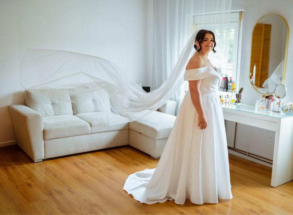 Suknia slubna „bella”