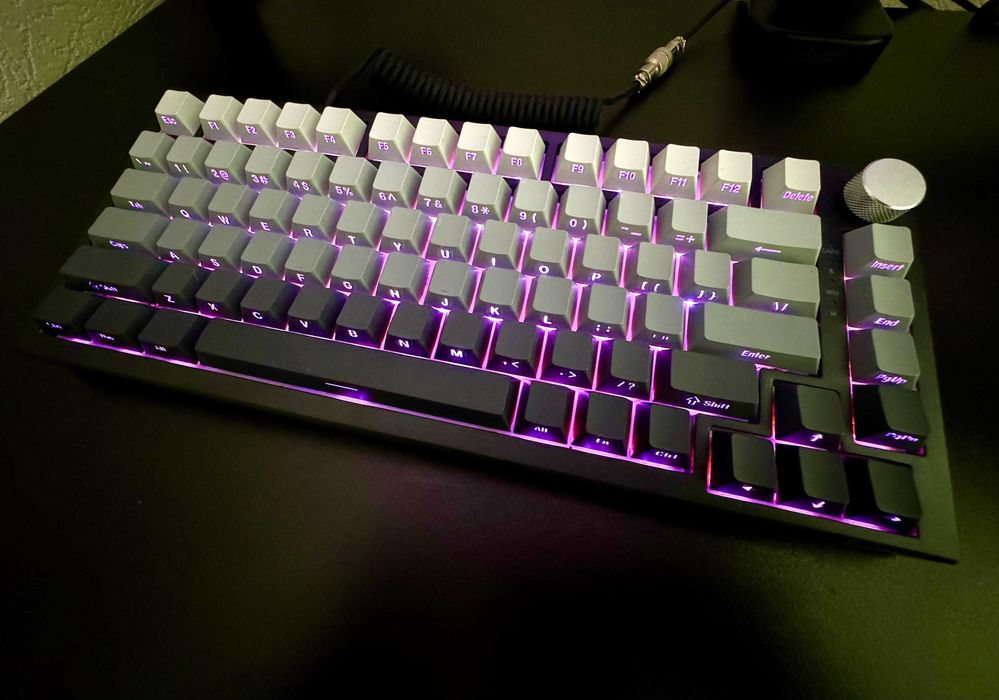 Продам клавіатуру і друга Пасічна