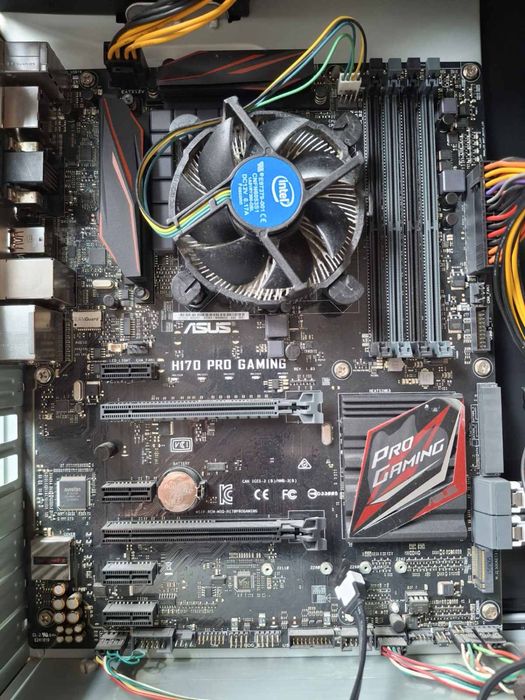 ASUS H170 Pro Gaming  + Intel Core i3