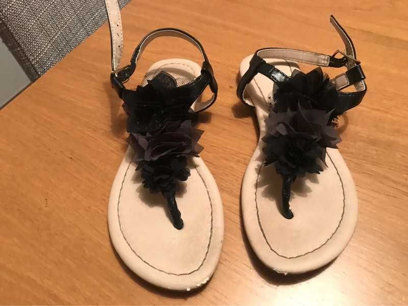 Formal Summer Sandals Primark Size 33-34 in Black