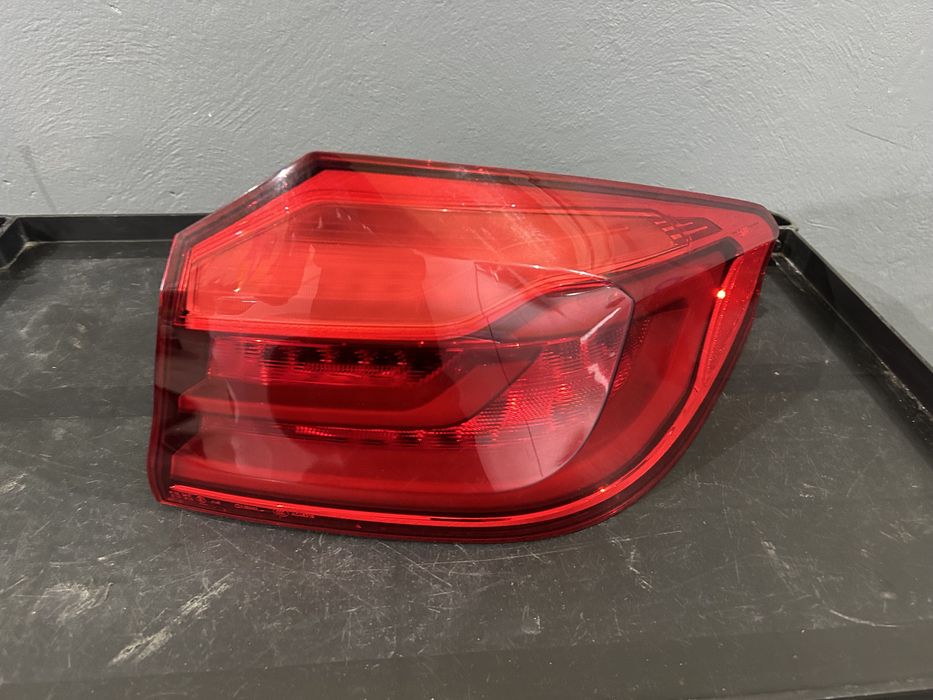 Задні ліхтарі BMW G30 G31 Європа