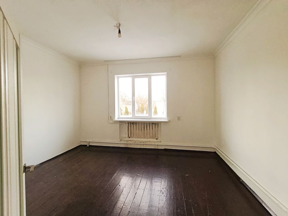 Продається будинок за 1 км від Самбора