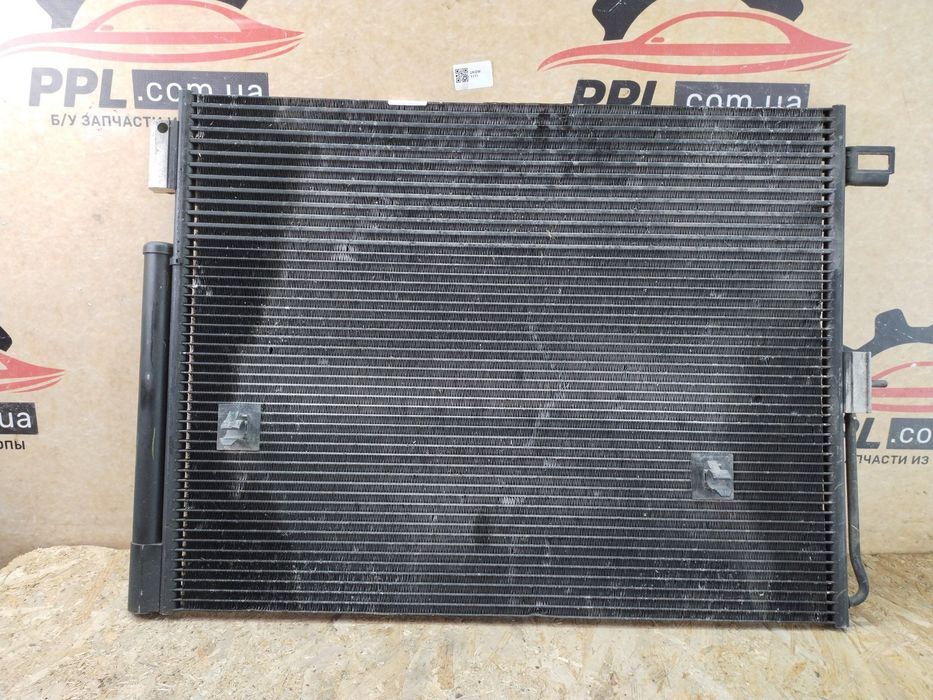 Jeep Grand Cherokee WK2 10- Радиатор конденсатор кондиционера