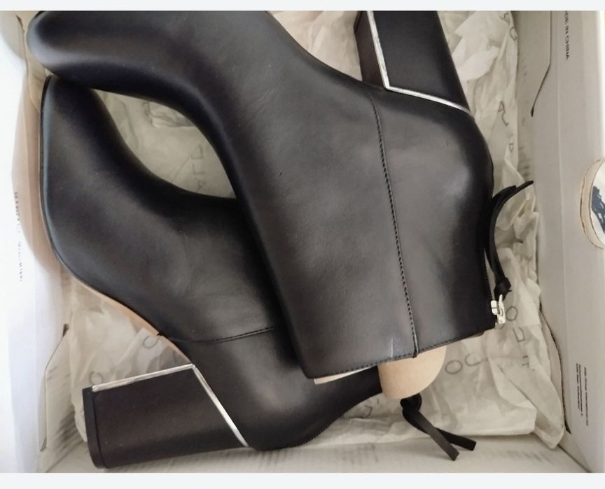 Botas femininas novas