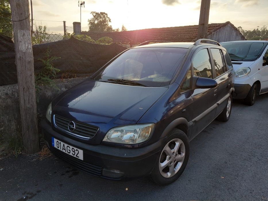 Opel Zafira 2.0 gasóleo
