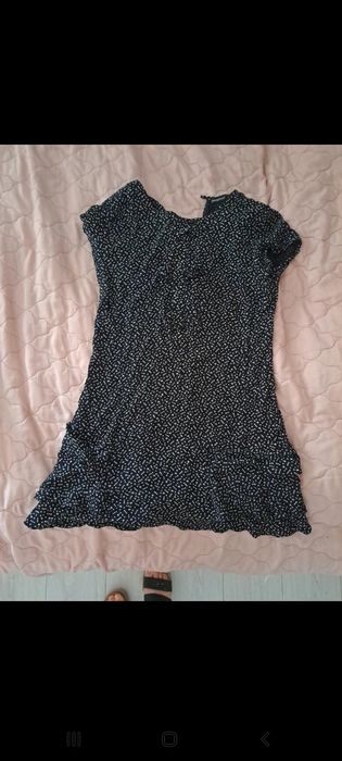 Czarna letnia sukienka