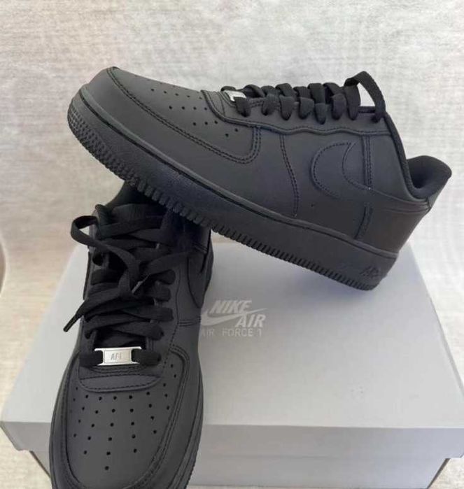 Nike Air Force 1 Low '07 Black R.42