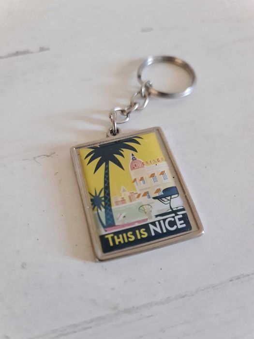 Porta-Chaves Souvenir Nice França Keychain Travel Collectible