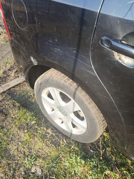 Продам авто Volkswagen touran