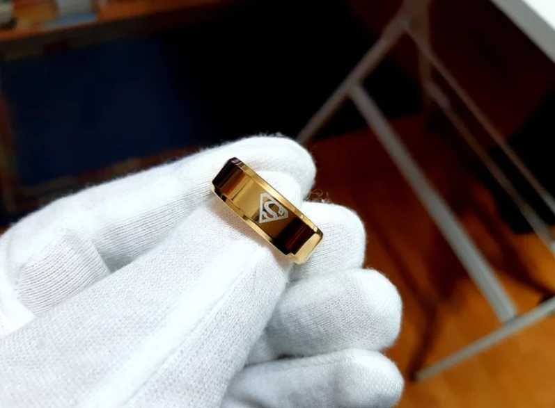 Anel de 8mm " Superman " Nº29 em Aço