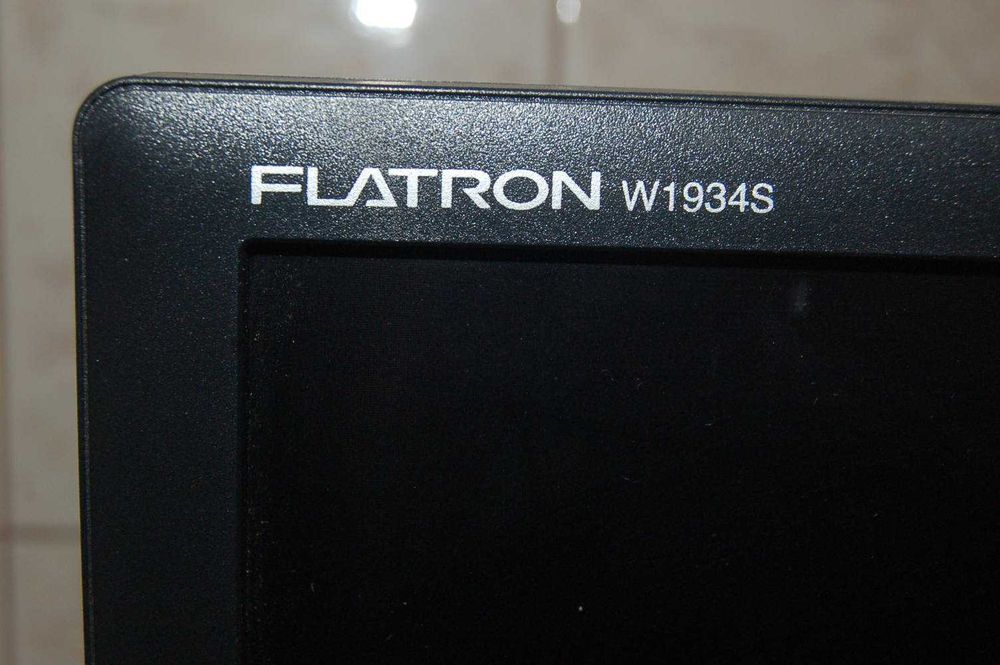 Monitor LG Flatron  1934ST