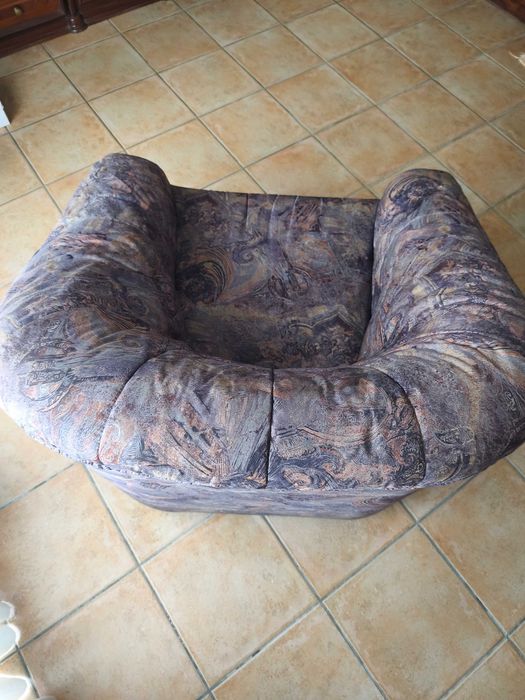 2 sofás individuais