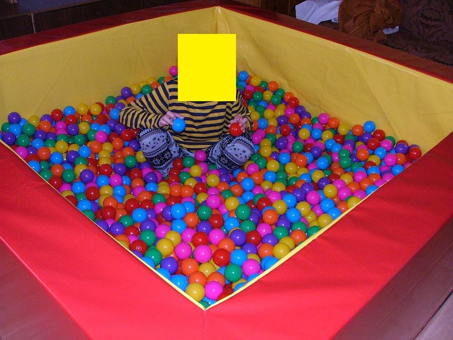 Suchy basen do zabawy i rehabilitacji
