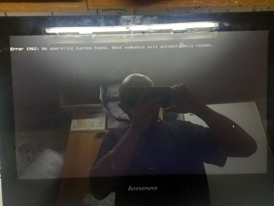 Lenovo S40-40 z noga 4 gb ram sprawne