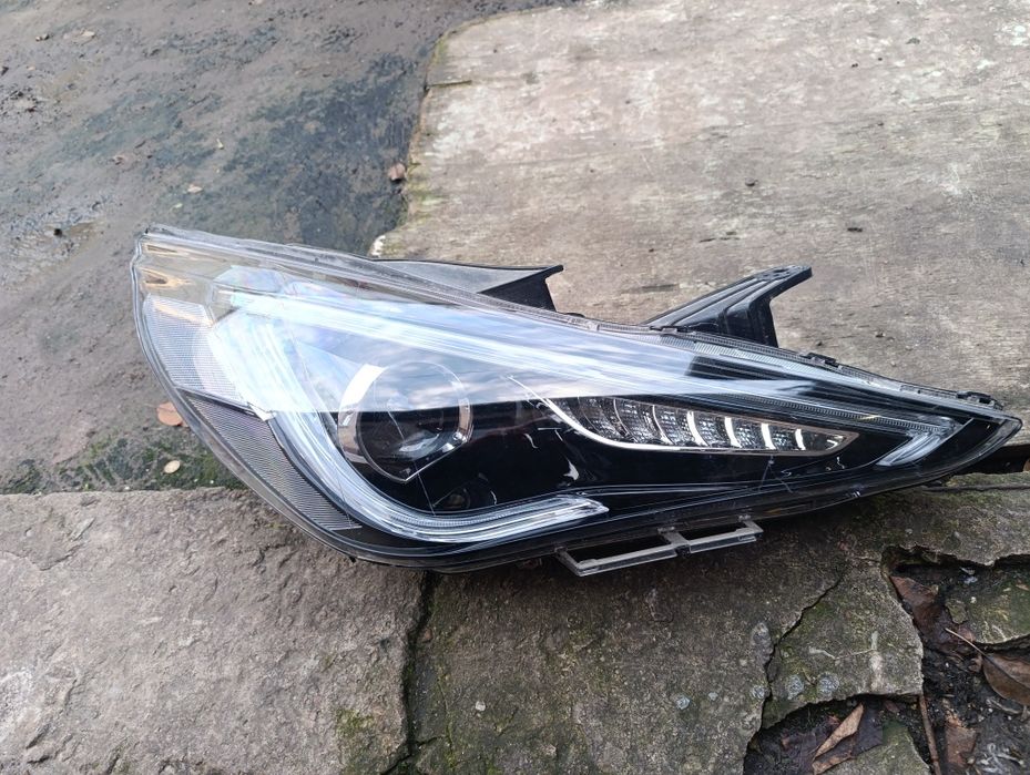 Передняя фара хюндай соната yf