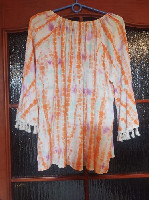 Piękna wakacyjna włoska bluzka