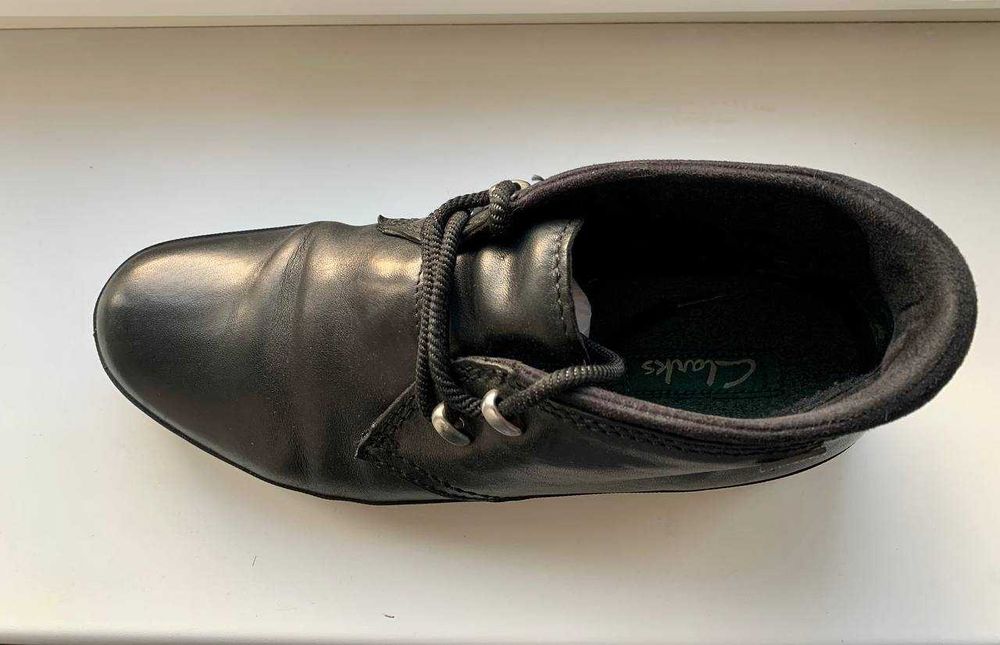 Водонепроницаемые ботинки Clarks с мембраной Gore-Tex 42,5