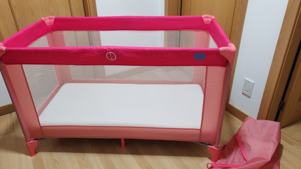 Cama de viagem + colchão