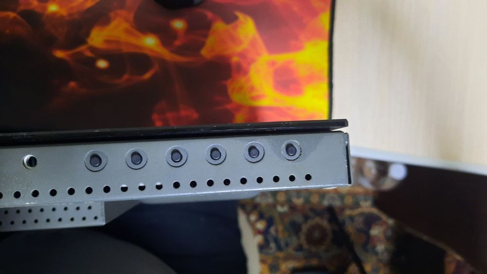 Монітор Neovo 24