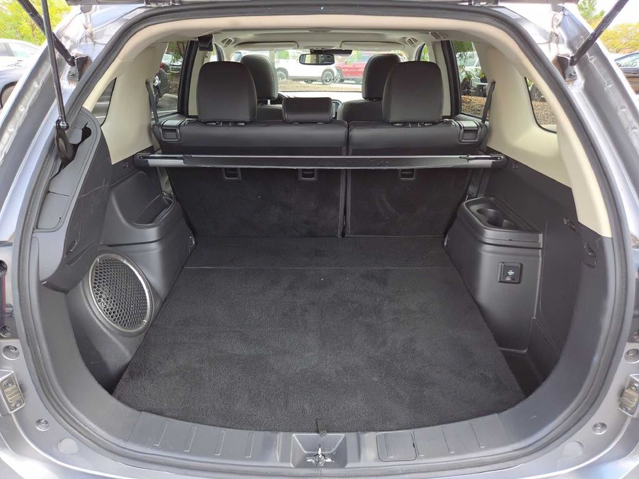 Mitsubishi Outlander PHEV GT      2018