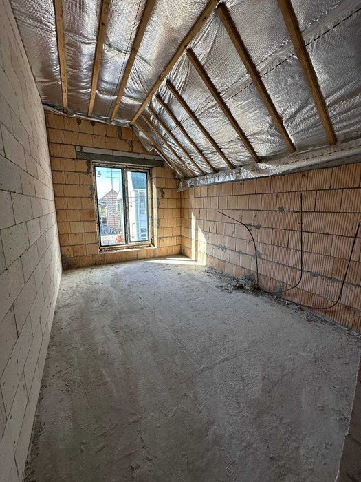 Продаж дуплексу, Заріччя