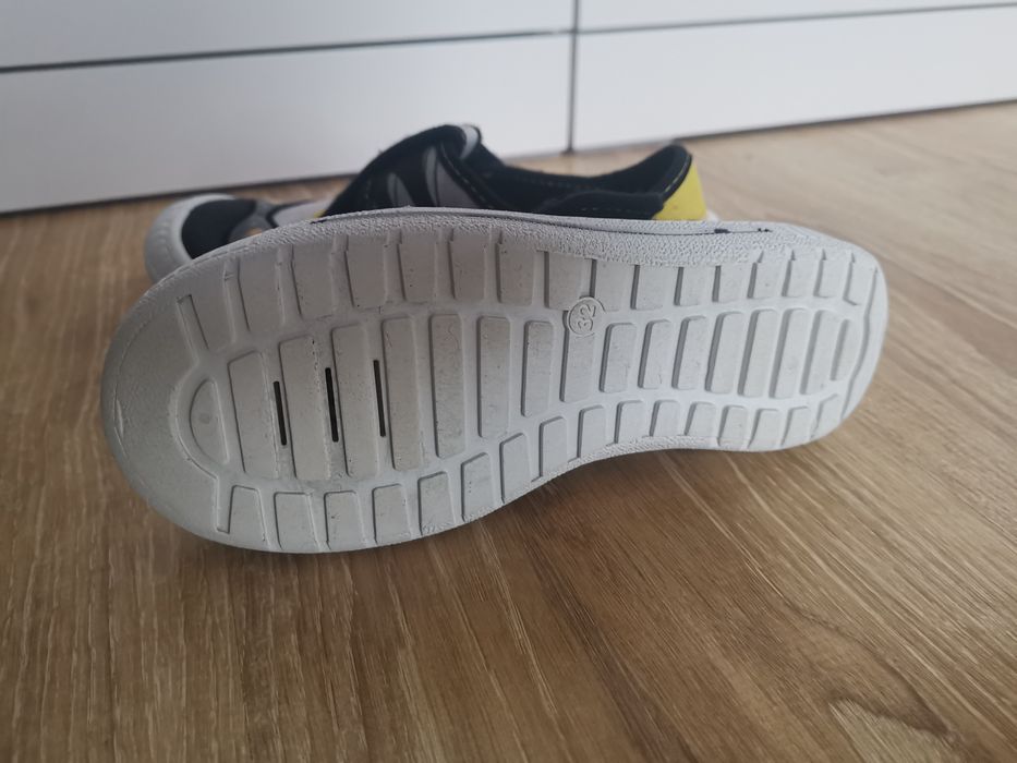Buty, papcie rozm. 32