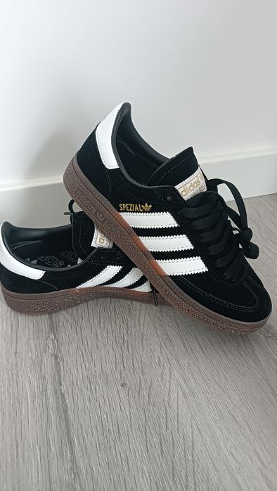 Adidas Spezial pretos, 36