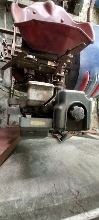 Traktorek do odśnieżania