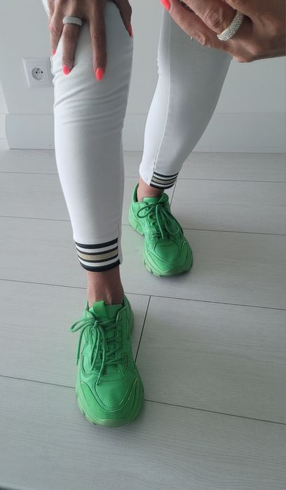 Spodnie dres joggery paski Kieszenie gumka