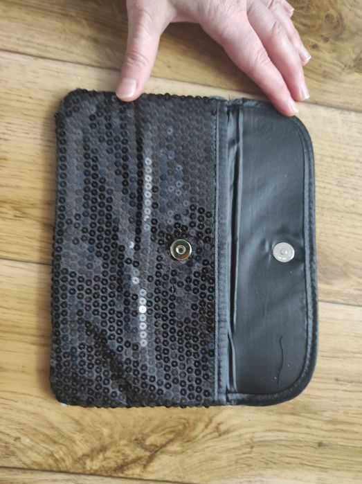 Torebka kopertówka cekiny czarna mała do reki