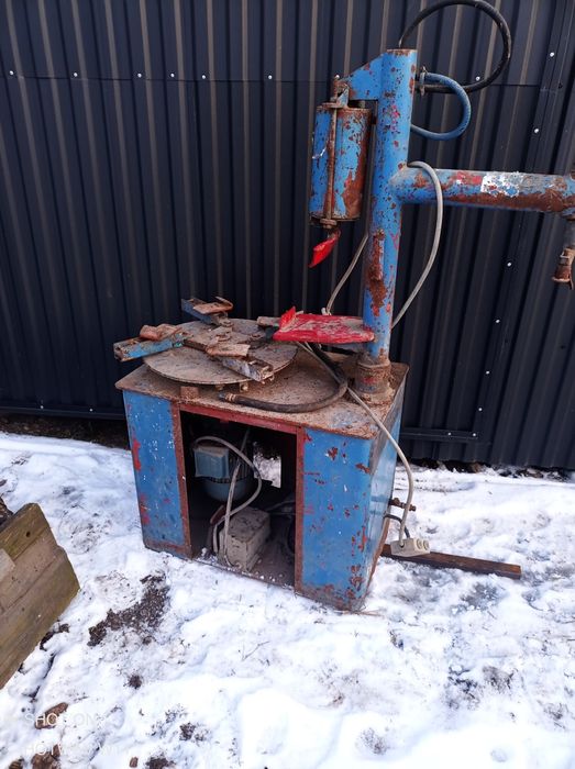 Бортірувачний станок