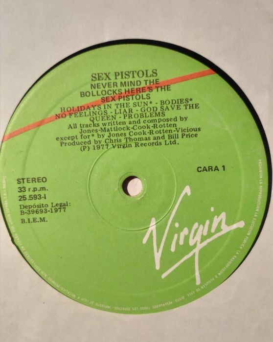 Sex Pistols - Never Mind The Bollocks