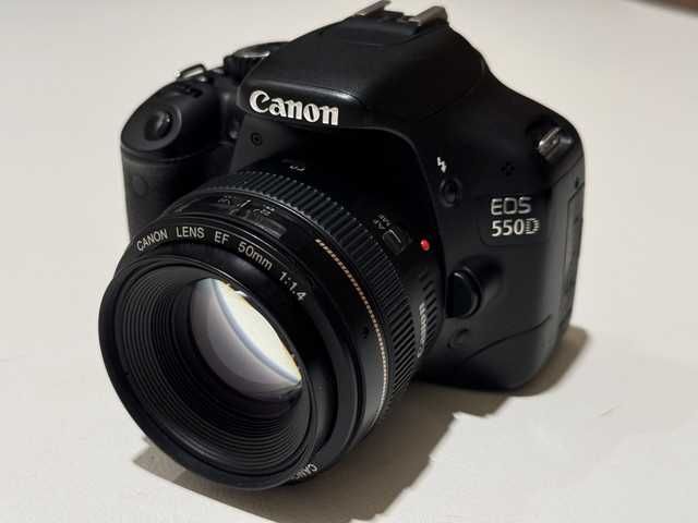 Lustrzanka Aparat Fotograficzny Canon EOS 550D (BODY)
