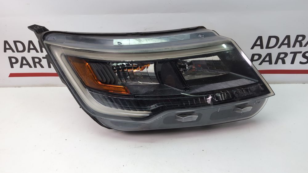 Фара передня права для Ford Explorer 2016-2017