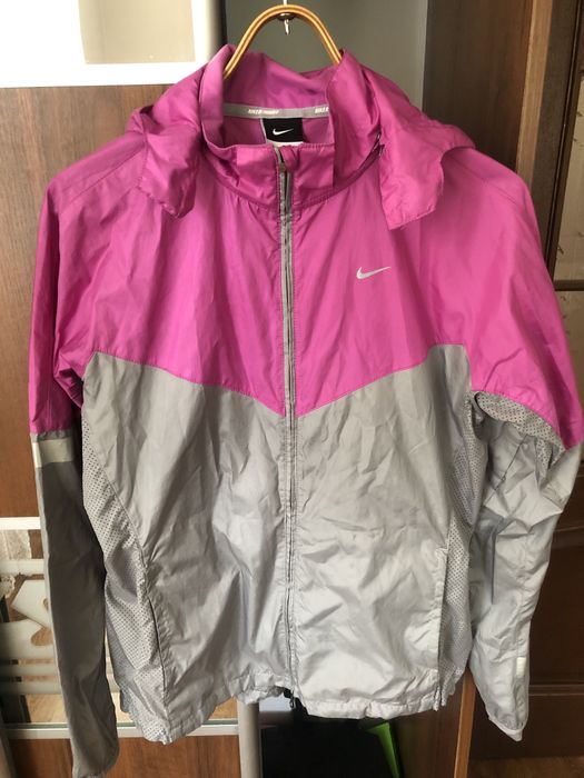 Спортивна куртка оригінал від Nike