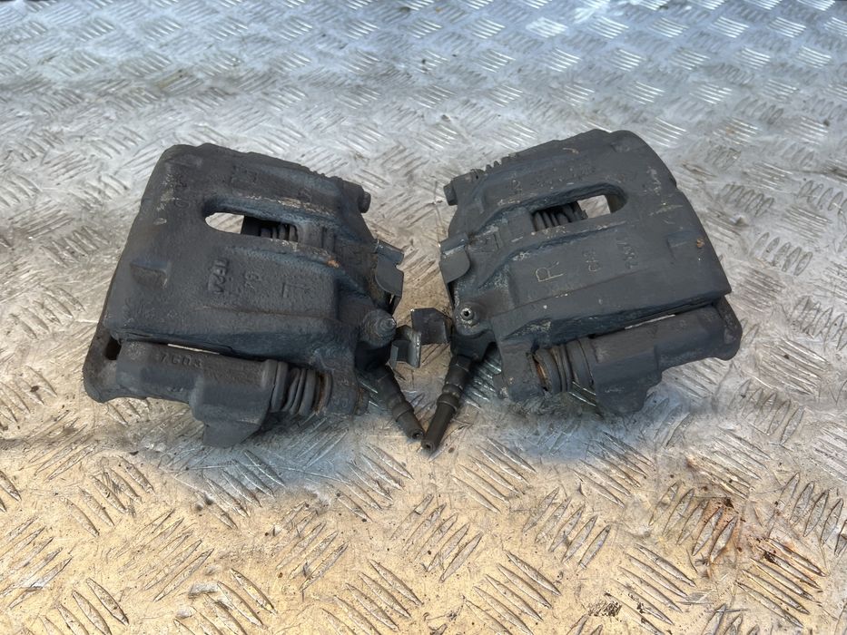 Суппорт передний Чери тигго 08г chery tiggo