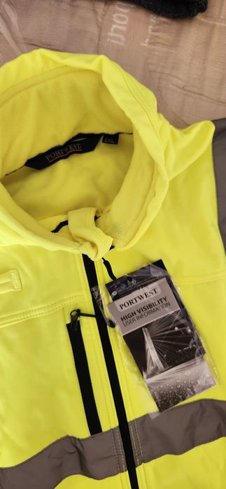 Куртка Деми фирмы Portwest для моряков