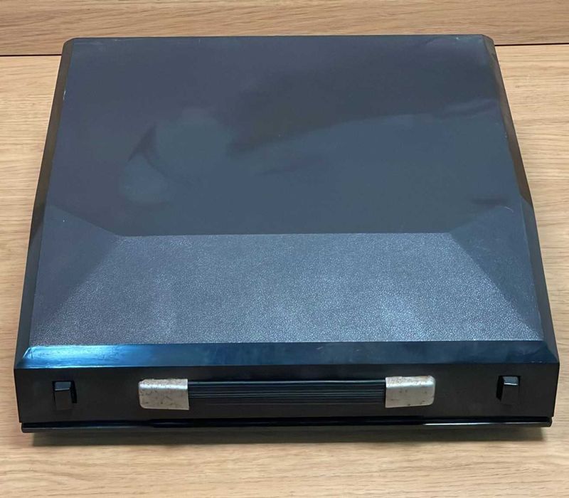 Maquina de escrever antiga Rover 2000