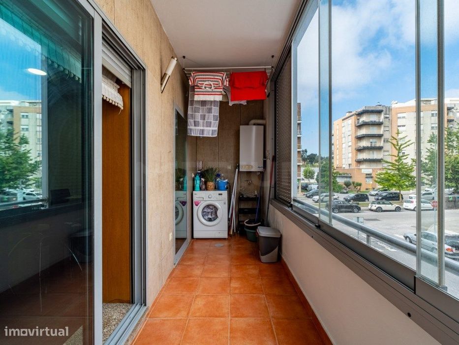 Apartamento T1+1 em Alfena