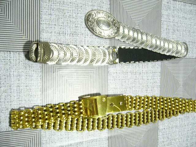 Ремінь жіночий вінтаж зі своєї колекції одним лотом