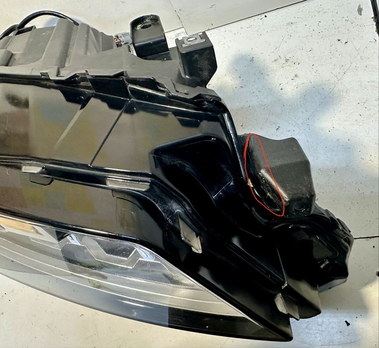 Фара правая Nissan Rogue usa T33, 2021, 2022, 2023