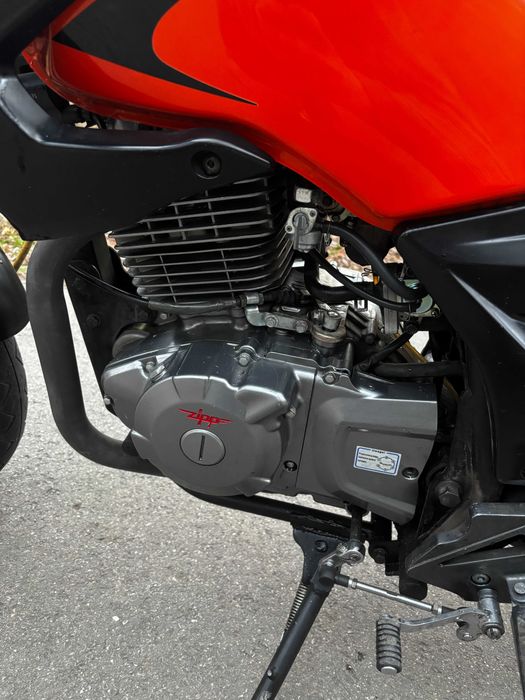 Motocykl Nitro ZIPP 250