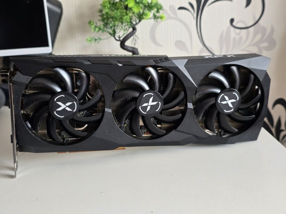 AMD XFX Radeon RX 6700 XT Speedster SWFT 309  12GB Пломба