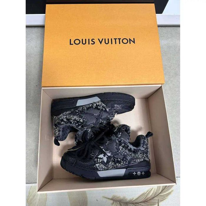 (БЕЗ ПЕРЕДОПЛАТИ)Louis Vuitton Skate Swarovski луї віттон скейт чорні