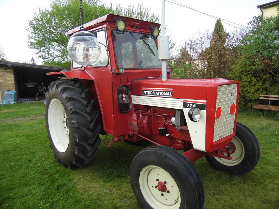 TRAKTOR McCORMICK International po remoncie KAPITALCE W BDB STANIE