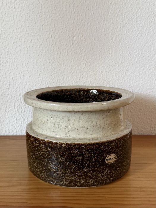 Vintage Søholm Stentøj Denmark Ceramic, diâmetro 18cm, altura 12,5cm.